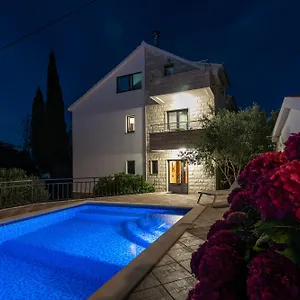  Apartment Maca & Kroatien